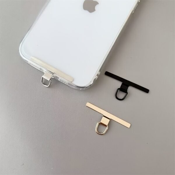 A Sturdy And Durable Metal Clip Hook for Mobile Phone Lanyards